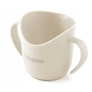 Ergonomiczny kubek treningowy FLOW beżowy Babyono 1463/09