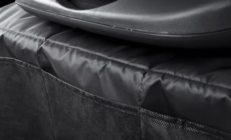 Caretero Mata Ochronna Pod Fotelik Samochodowy Czarna