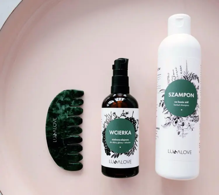 LULLALOVE Szampon Ziołowy Oczyszczający Na Porost Włosów 250ml