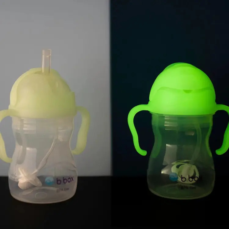 B.Box Innowacyjny Kubek Niekapek 240ml 6m+ Glow Świecący w Ciemności 5230