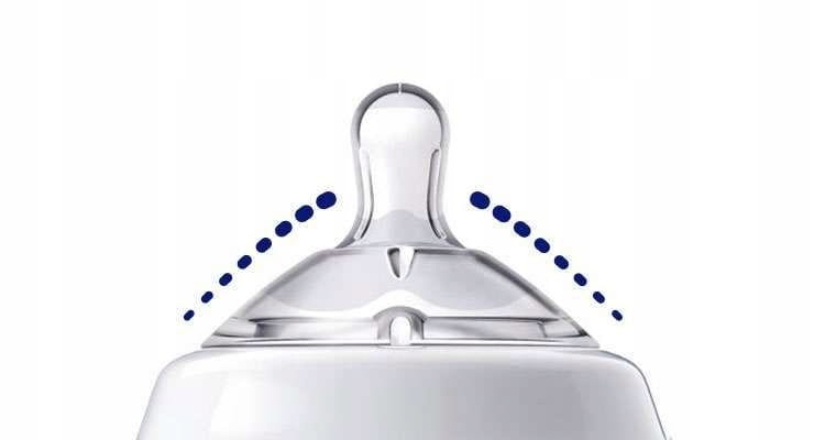 Chicco Butelka Plastikowa NaturalFeeling 6m+ 330 ml BLUE 3756